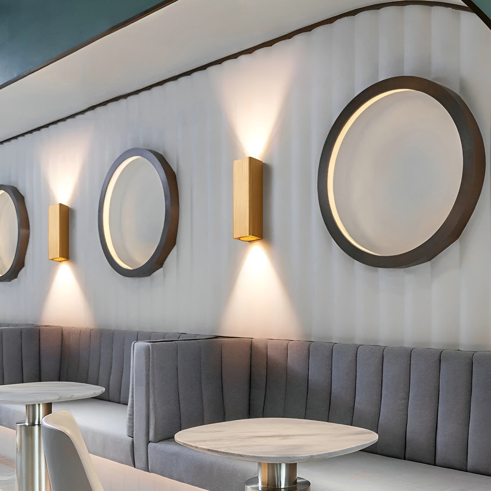 Applique murale rectangulaire élégante